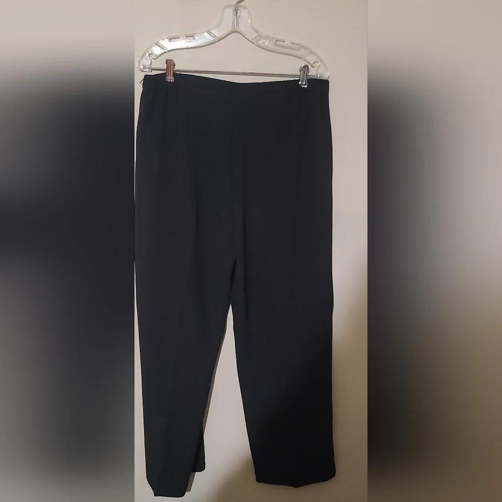 Danny & Nicole Royal Blue and Black Pantsuit Plus Size 14 - Picture 7 of 10